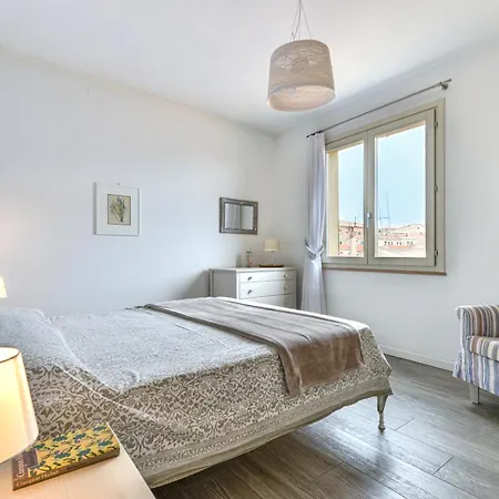 Lucia Apartment *