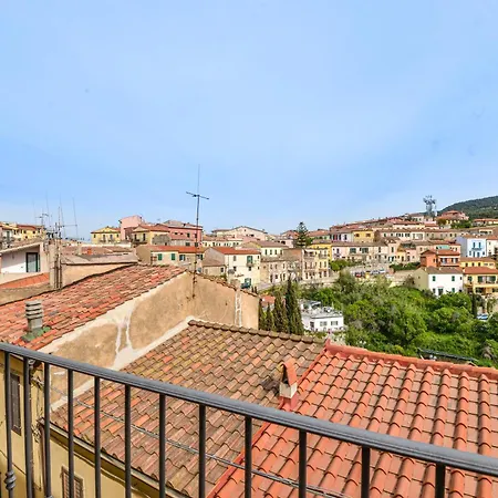 Lucia Apartment *